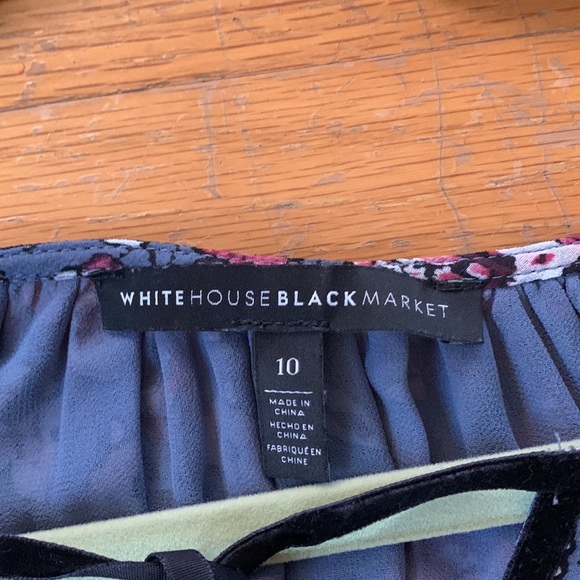 Patterned Blouse - Picture 3 of 3